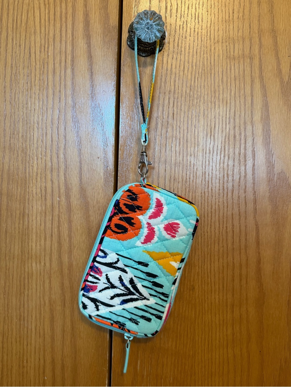 Vera Bradley Aqua Multi Quilted Wristlet Phone Case